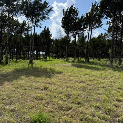 721 Rayburn Drive, Desoto, TX 75115