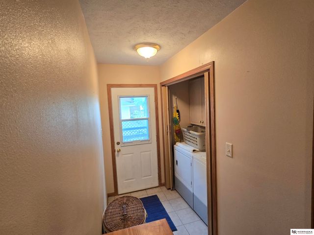 35 E Sandy Ridge Road, Columbus, NE 68601