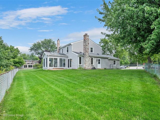 1139 Hampshire Court, Schaumburg, IL 60193