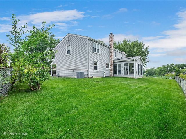 1139 Hampshire Court, Schaumburg, IL 60193