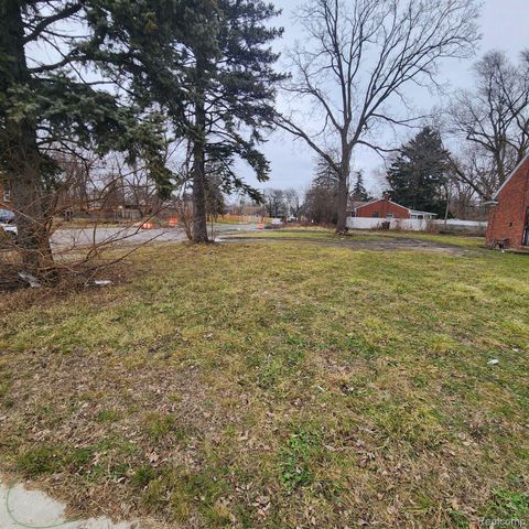 15778 SOUTHFIELD Freeway, Detroit, MI 48223