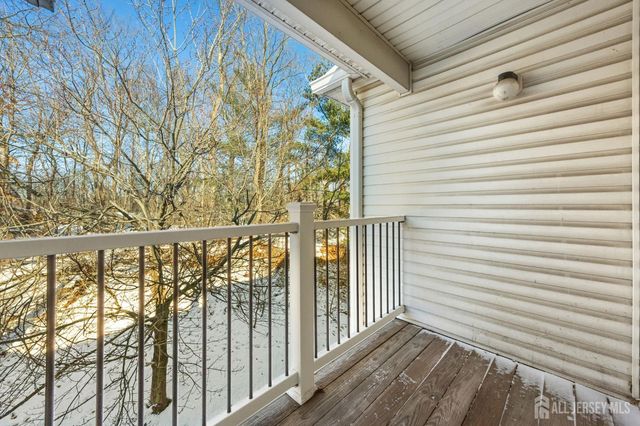 1036 Waterford Drive, Edison, NJ 08817