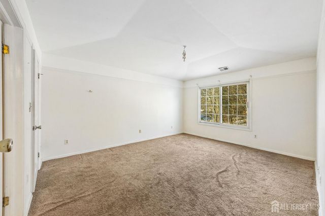 1036 Waterford Drive, Edison, NJ 08817