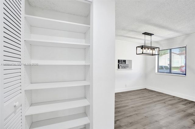 7951 Southgate Blvd F1, North Lauderdale, FL 33068