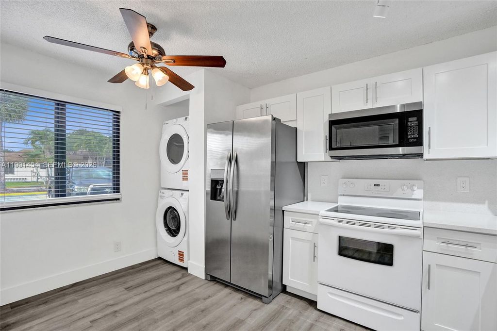 7951 Southgate Blvd F1, North Lauderdale, FL 33068