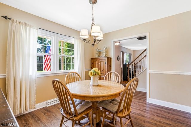 321 Ascot Ln, Bridgewater Twp., NJ 08807