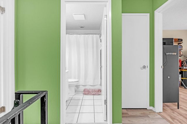 6687 Greenback Ln, Citrus Heights, CA 95621