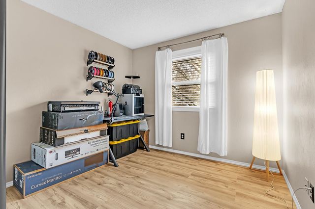 6687 Greenback Ln, Citrus Heights, CA 95621