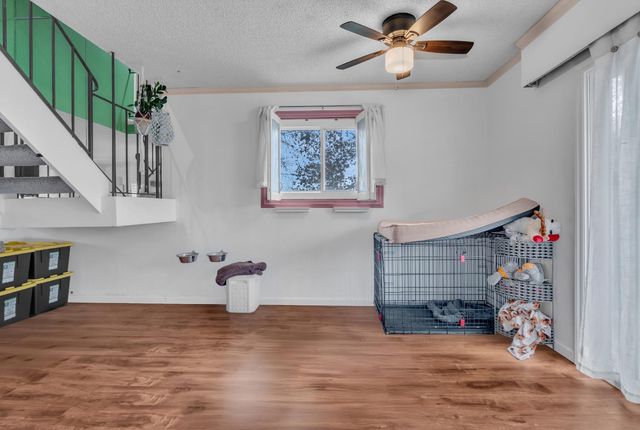 6687 Greenback Ln, Citrus Heights, CA 95621