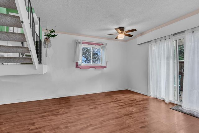 6687 Greenback Ln, Citrus Heights, CA 95621