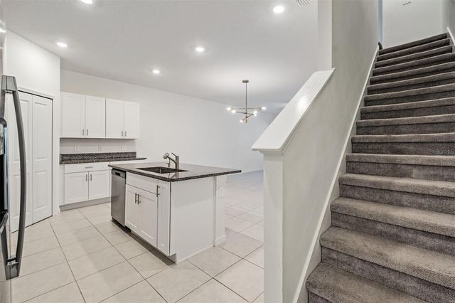 4607 TUSCAN LOON DRIVE, Tampa, FL 33619
