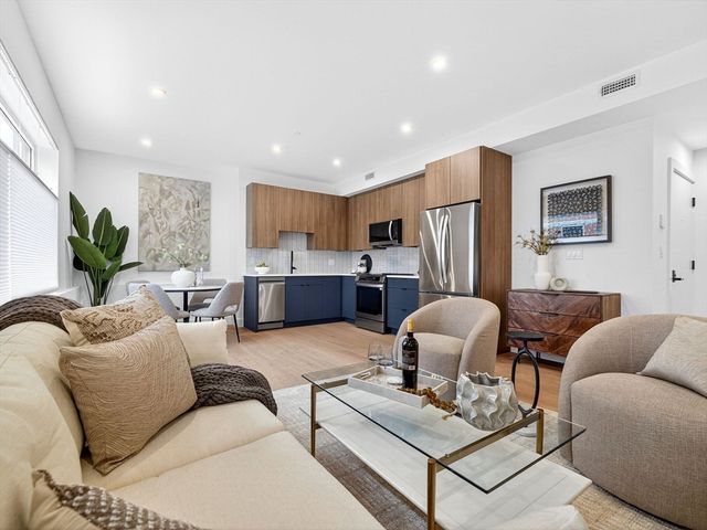 27 Dixwell St 4, Boston, MA 02119