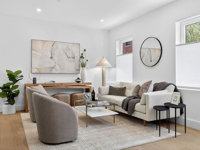 27 Dixwell St 4, Boston, MA 02119