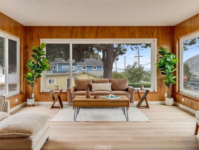 670 Olive Street, Morro Bay, CA 93442