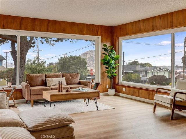 670 Olive Street, Morro Bay, CA 93442