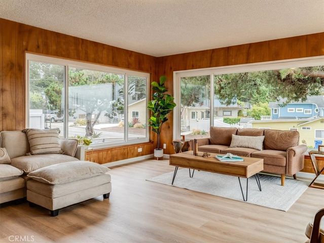 670 Olive Street, Morro Bay, CA 93442