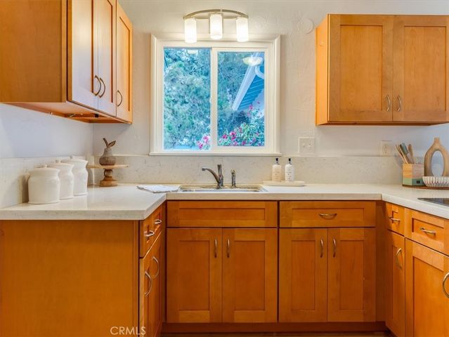 670 Olive Street, Morro Bay, CA 93442
