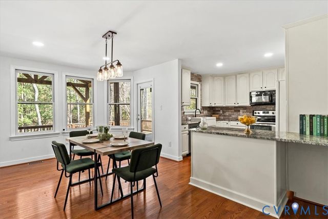 7040 Old Roxbury Rd, New Kent, VA 23141