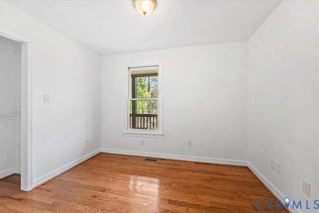 7040 Old Roxbury Rd, New Kent, VA 23141
