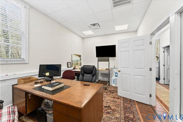 7040 Old Roxbury Rd, New Kent, VA 23141