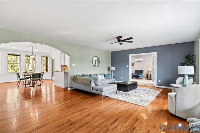 7040 Old Roxbury Rd, New Kent, VA 23141