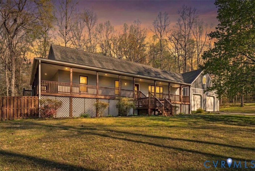7040 Old Roxbury Rd, New Kent, VA 23141