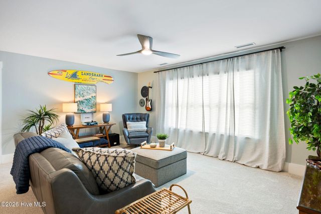 2270 Reefside Loop NE, Leland, NC 28451
