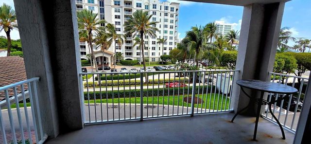 3606 S Ocean Boulevard 303, Highland Beach, FL 33487