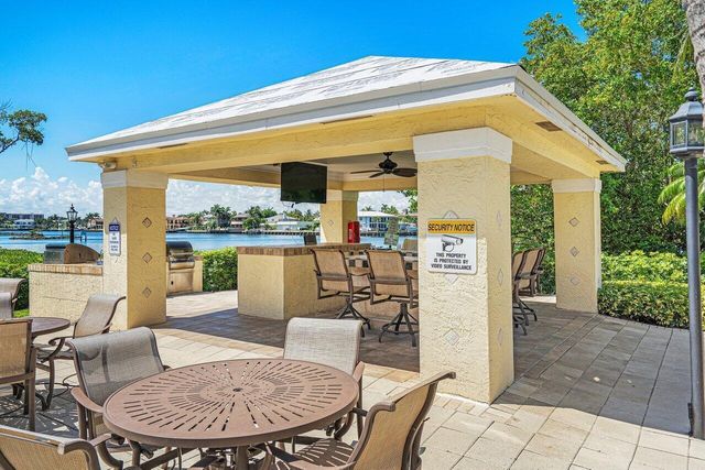 3606 S Ocean Boulevard 303, Highland Beach, FL 33487