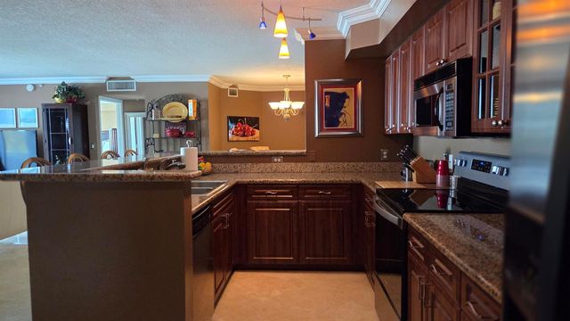 3606 S Ocean Boulevard 303, Highland Beach, FL 33487