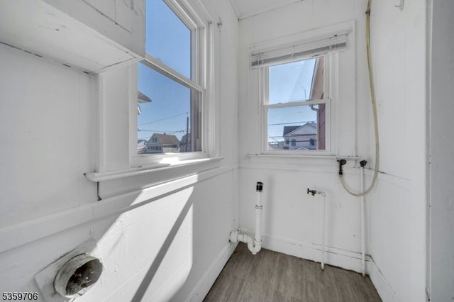 649 New Jersey Ave, Lyndhurst Twp., NJ 07071