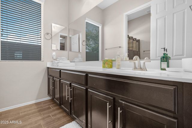 4341 S MAYFAIR Way, Gilbert, AZ 85297