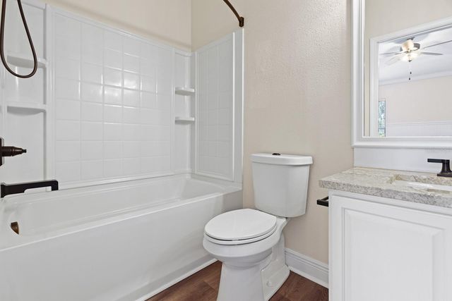 15836 FISHHAWK FALLS DRIVE, Lithia, FL 33547