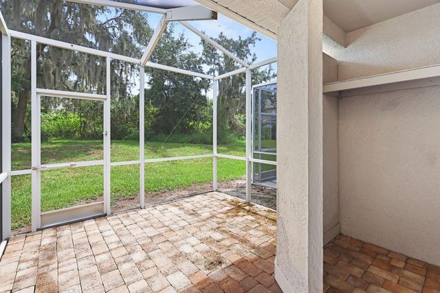 15836 FISHHAWK FALLS DRIVE, Lithia, FL 33547