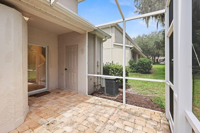 15836 FISHHAWK FALLS DRIVE, Lithia, FL 33547