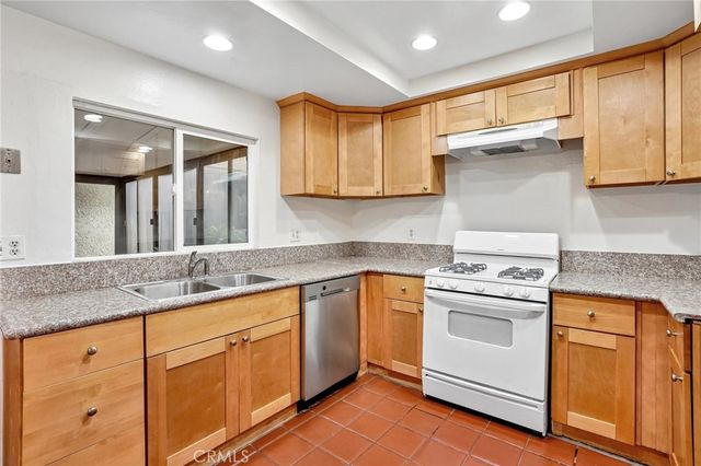 15210 Shadybend Drive 41, Hacienda Heights, CA 91745