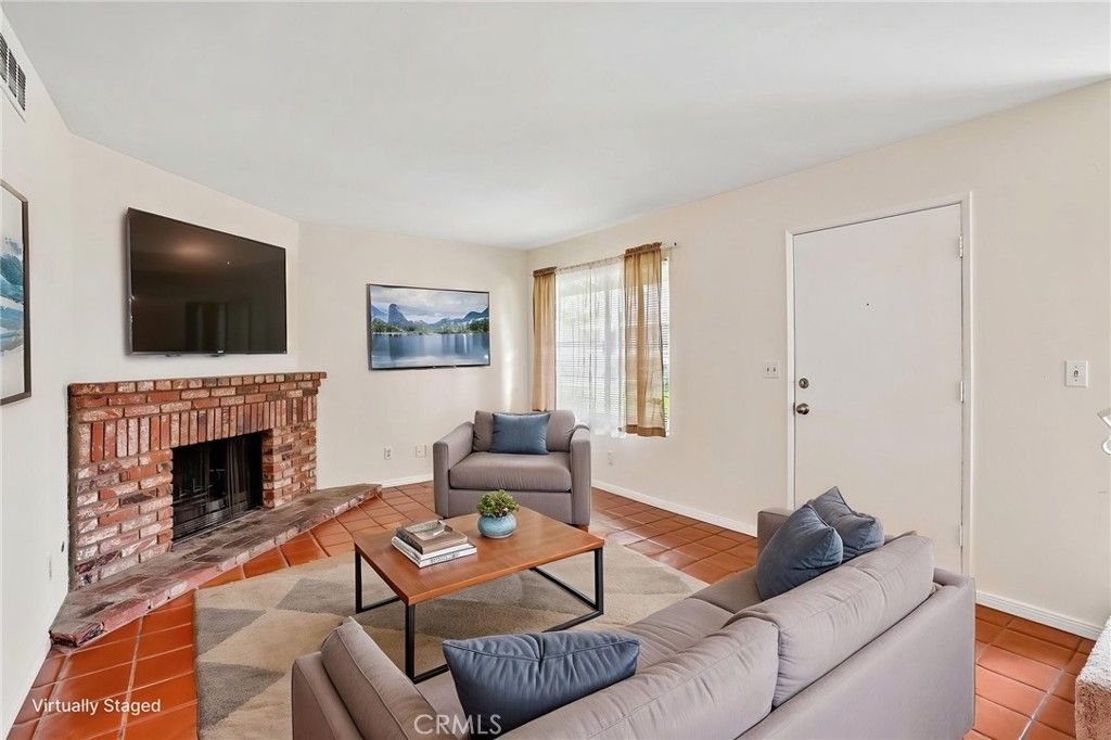 Image 3 of property listing at 15210 Shadybend Drive 41, Hacienda Heights, CA 91745