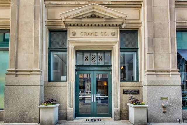 888 S Michigan Avenue 601, Chicago, IL 60605