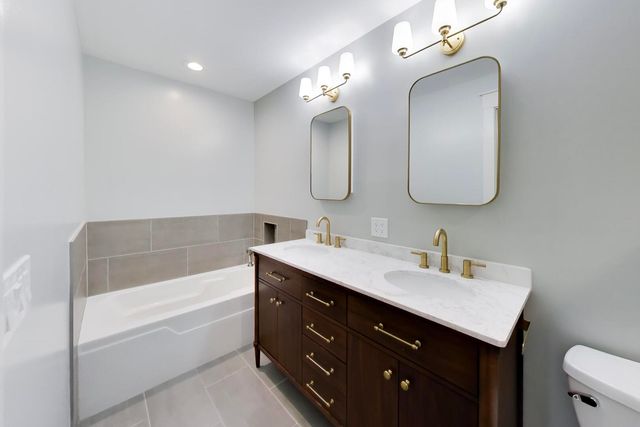 888 S Michigan Avenue 601, Chicago, IL 60605