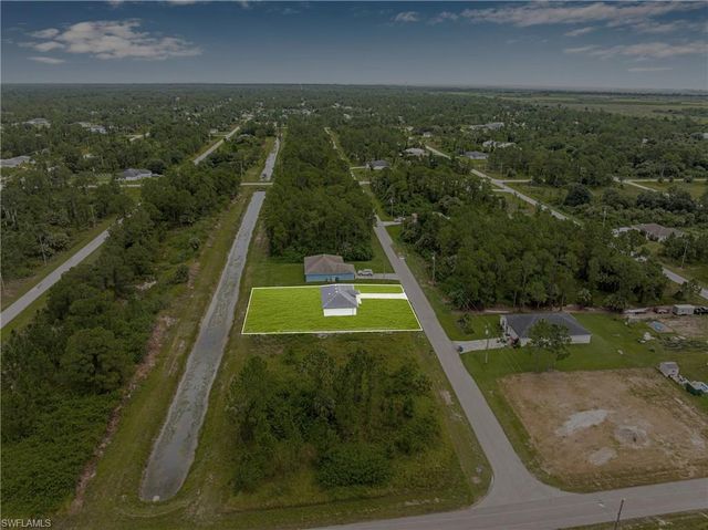 460 Lampion AVE S, Lehigh Acres, FL 33974