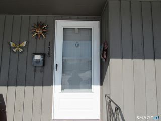 138 Williamstown Court 138, Newington, CT 06111