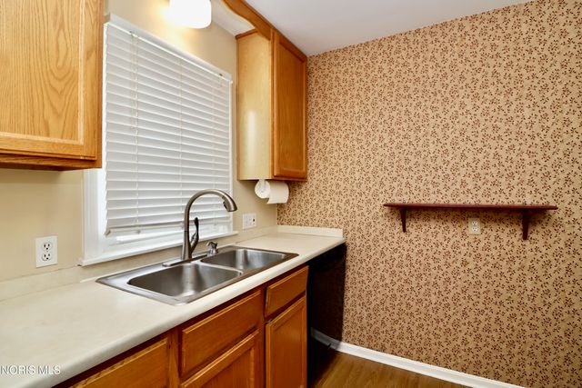 1532 Gould Road, Toledo, OH 43612