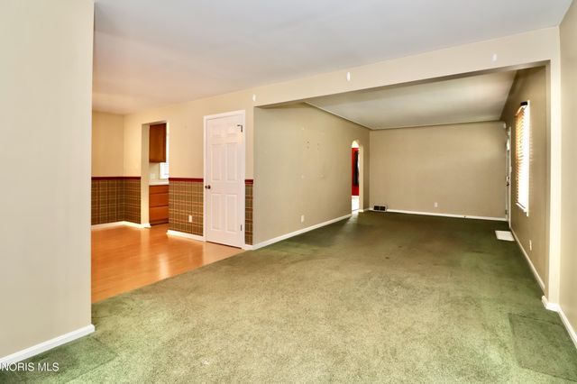 1532 Gould Road, Toledo, OH 43612