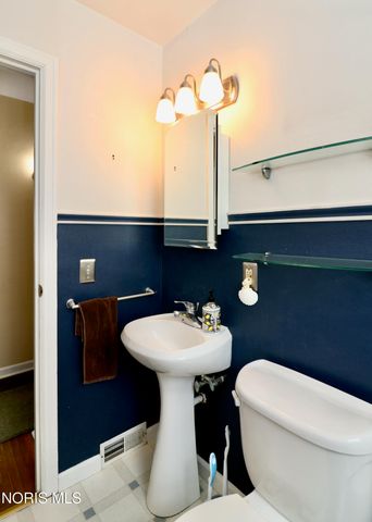 1532 Gould Road, Toledo, OH 43612