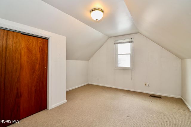 1532 Gould Road, Toledo, OH 43612