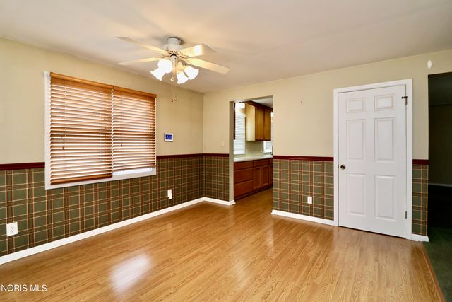 1532 Gould Road, Toledo, OH 43612