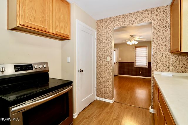 1532 Gould Road, Toledo, OH 43612