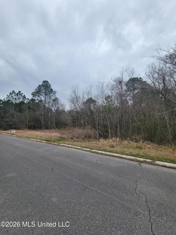 17 34th Avenue, Gulfport, MS 39501