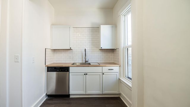 1222 Wealthy Street Se, City Of Grand Rapids, MI 49506