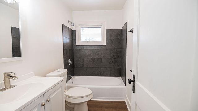 1222 Wealthy Street Se, City Of Grand Rapids, MI 49506